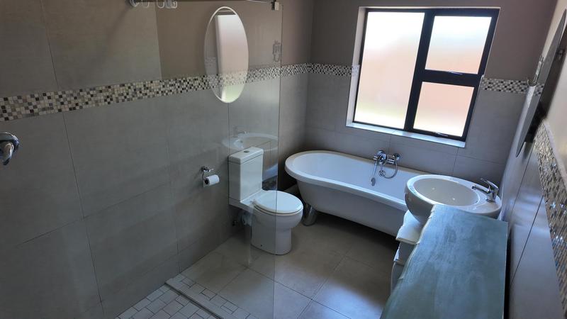 4 Bedroom Property for Sale in Die Bult Western Cape